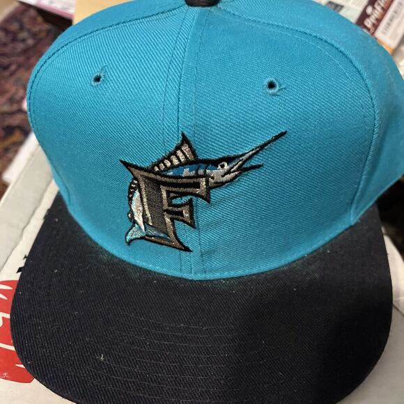 12 Vintage Florida Marlins New Era 5950 Hat Fitted Pro Model Diamond Size 7 1/4 - Picture 1 of 8